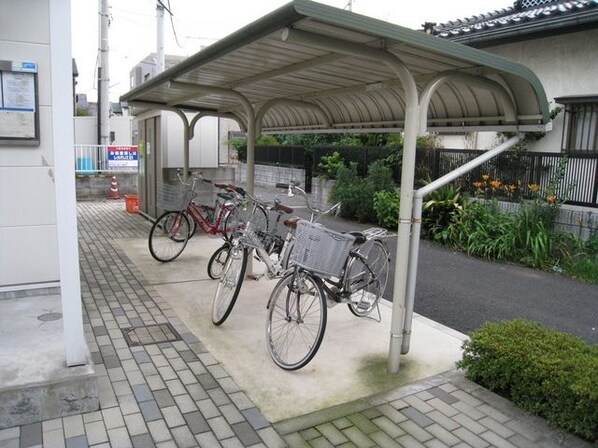 レオパレスチェリーガーデンBの物件内観写真